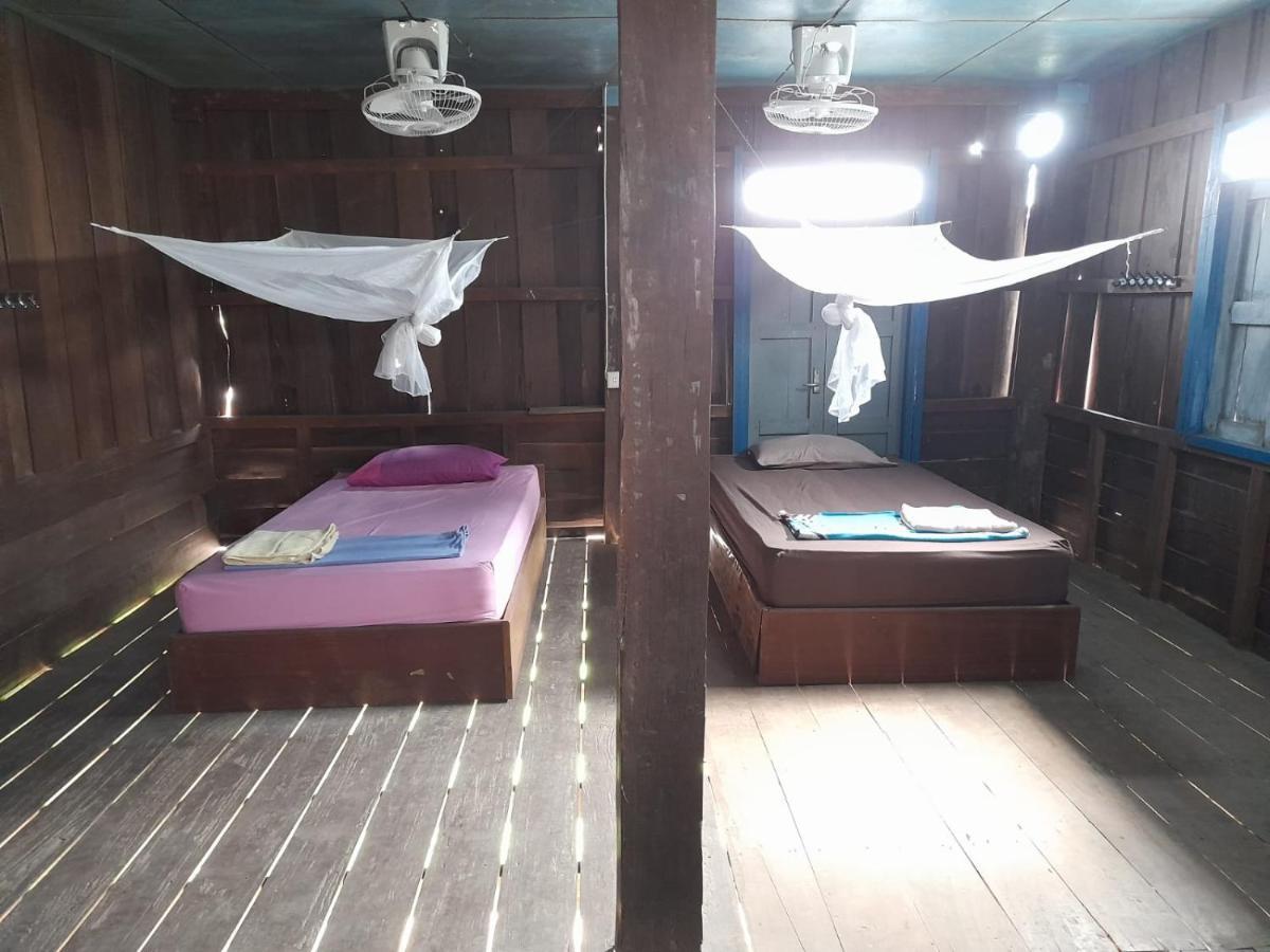 Ta'S Dorm Dondet Albergue Ban Dondét Exterior foto
